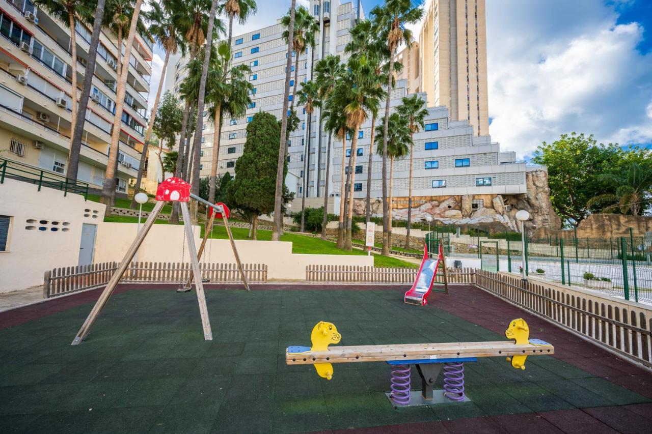 Beautiful 2 Bedroom In Parque Loix 3 Minutes Walk To The Beach Benidorm Bagian luar foto